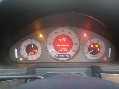 MERCEDES E Class W211 Engine ECU Control Module CDI 320 