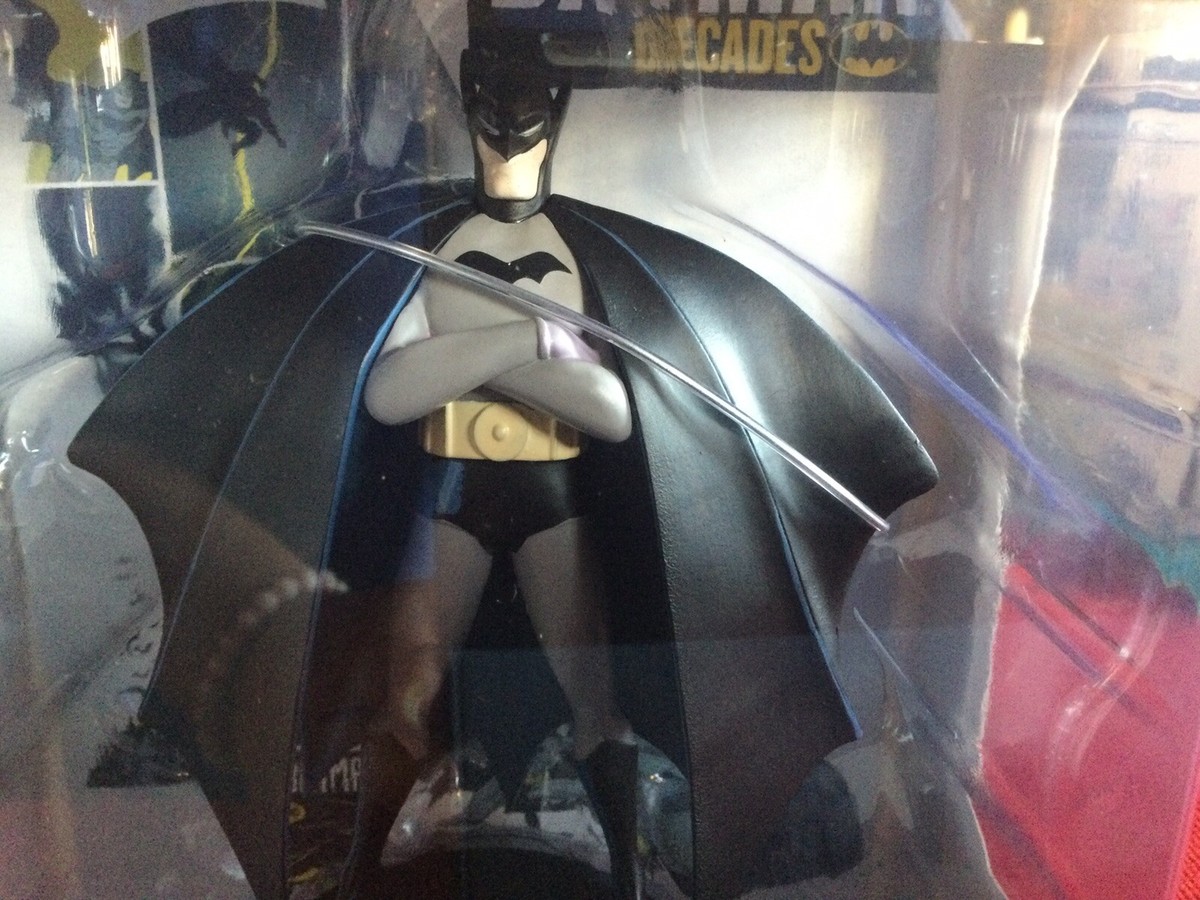 Batman 1940s Decades Collection Figure With Magazine for sale