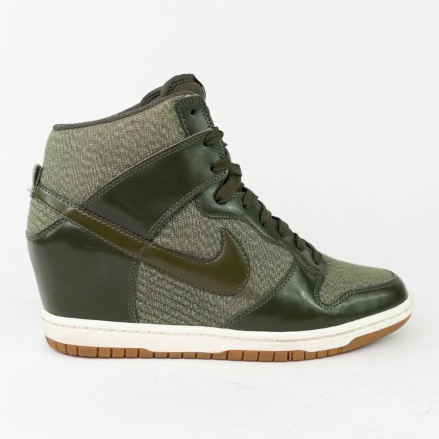 nike dunks sky high green