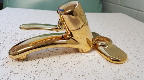 CHICAGO FAUCETS Single Lever Hot and Cold Mixing Sink Faucet with Pop-up Waste - Picture 2 of 2