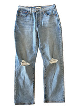 Levi's Women's 32x28 Wedgie Straight Jeans Light Wash Denim Blue Distressed