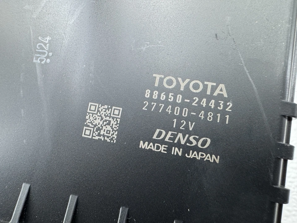 Módulo de control de temperatura de calefacción Lexus RC300 RC350 2016-2020 AC 88650-24432 OEM Foto 4 de 4