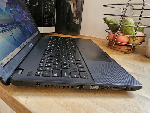 Asus X551C Intel 1007u 128GB SDD 4GB RAM Win 10 Webcam HDMI Laptop - Picture 9 of 15