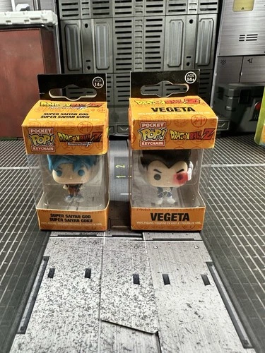 🔥 Funko Pocket Pop! Keychain – Dragon Ball Z Vegeta (Scouter) & SS God Goku 🔥
