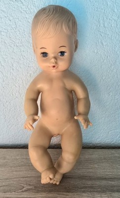 Nette Kunststoff Puppe Playmates Doll 20 cm Sammler Vintage 