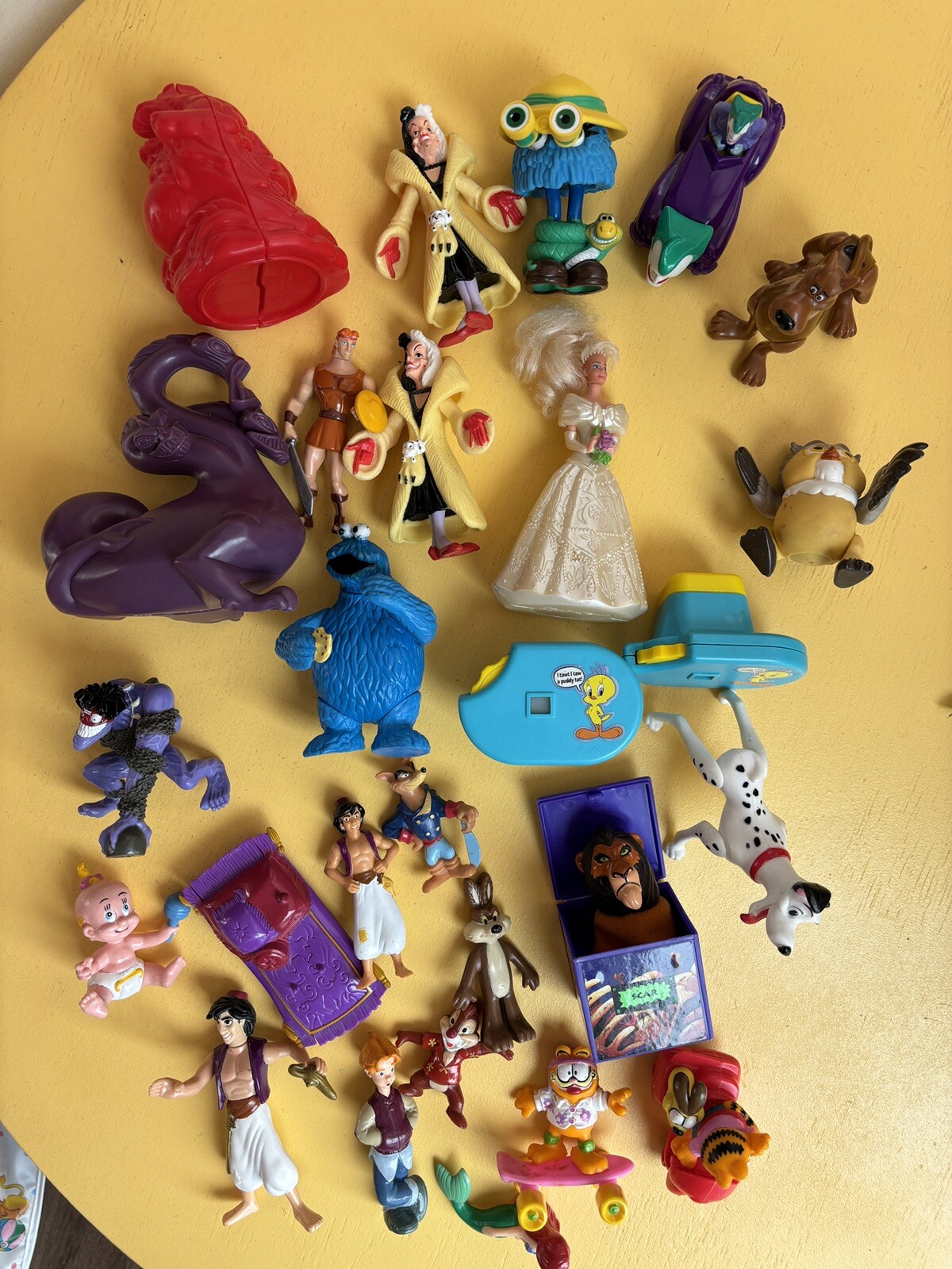 Vintage Fast Food Toys from McDonald's, Arby's, Taco Bell & Burger King