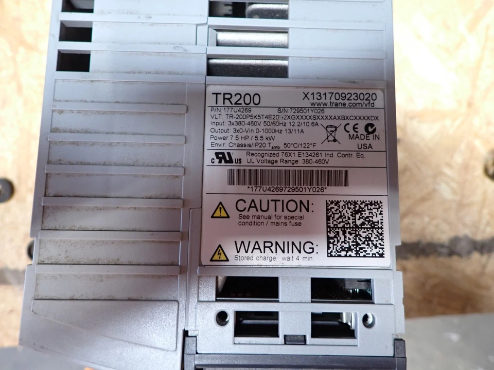 TRANE TR200 AC DRIVE 460 volt 7.5 HP 3 Phase TR-200P5K5T4E20X2XG TESTED - Image 2 of 4