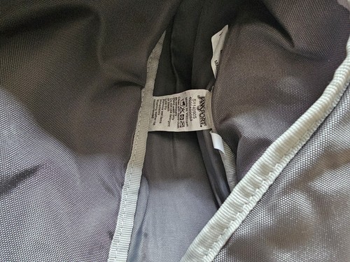 Bolso Jansport acolchado trasero/correas gris/rosa claro. Mediano - Imagen 6 de 21