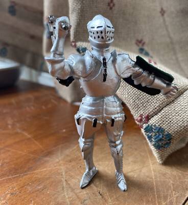 Plastoy Medieval Silver KNIGHT W/ Flail Figurine Full Plate Armor Safari Ltd