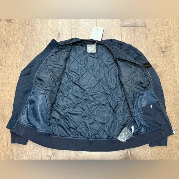 Jaqueta Bombardeiro Bench Masculina Manga Longa Acolchoada Zíper Completo Azul Marinho, Tamanho Médio - Imagem 3 de 4