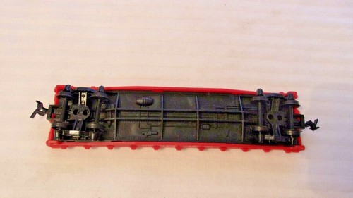 HO Scale Tyco 41' Flat Car, Great Northern, Red Not Numbered, Built - Picture 6 of 6