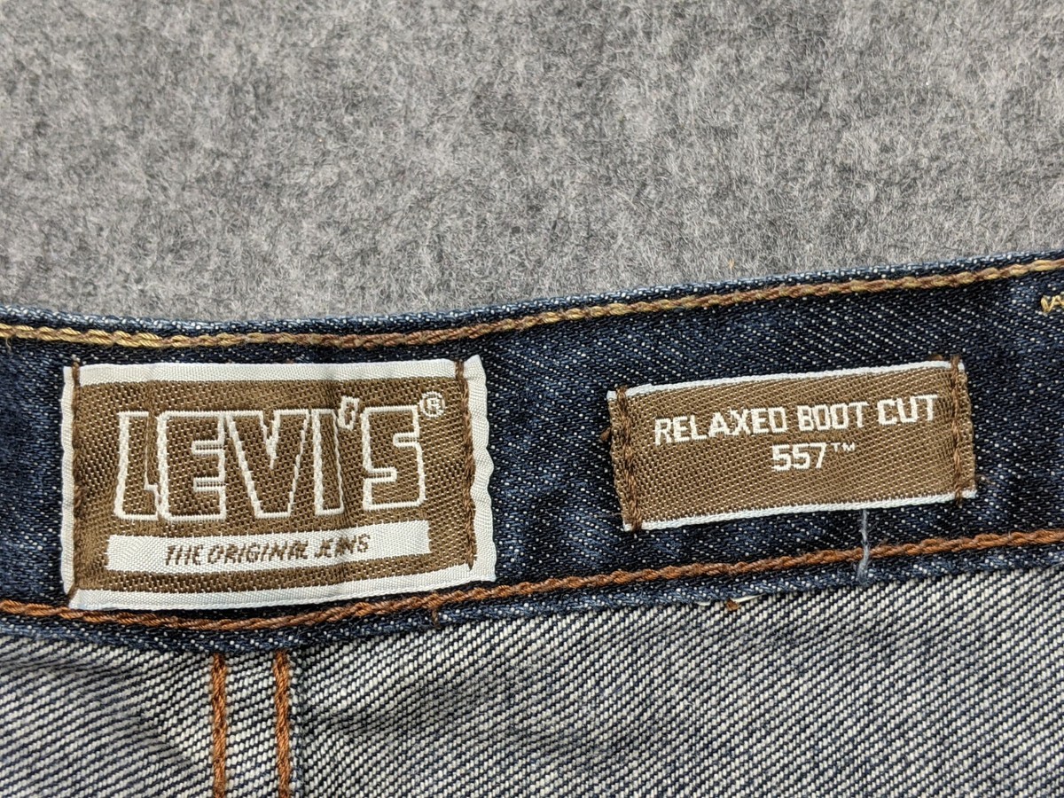 Levis 557 Jeans Men's 38 Relaxed Bootcut Mid Rise Blue Denim 36 x