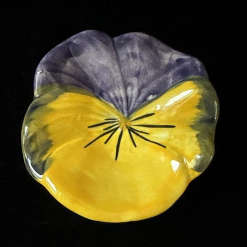 Stangl Pottery 4 Flower Pansy 4" Butter Pat/ Tea Bag Trinket  Dish Vintage USA