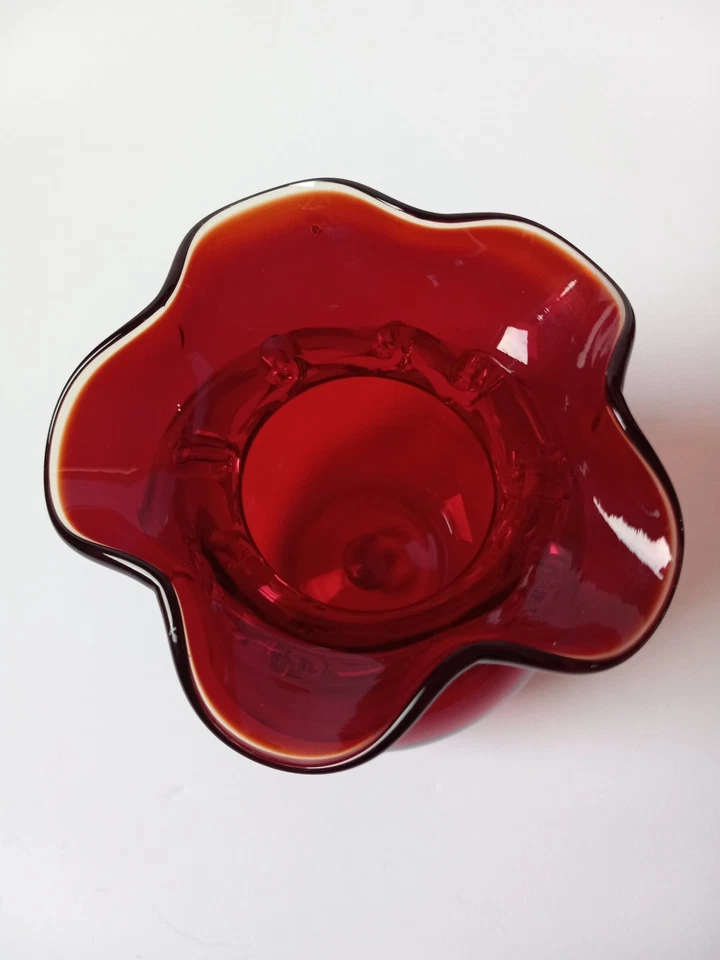Vintage Anchor Hocking Royal Ruby Red Glass Vase Harding Pattern 1930s +1 Ruffle - Image 3 of 4