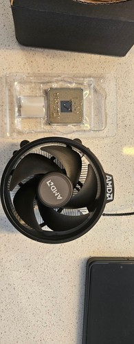 AMD Ryzen 5 3400G CPU with Radeon Vega Graphics + New AMD Wraith Stealth Cooler - Picture 2 of 3