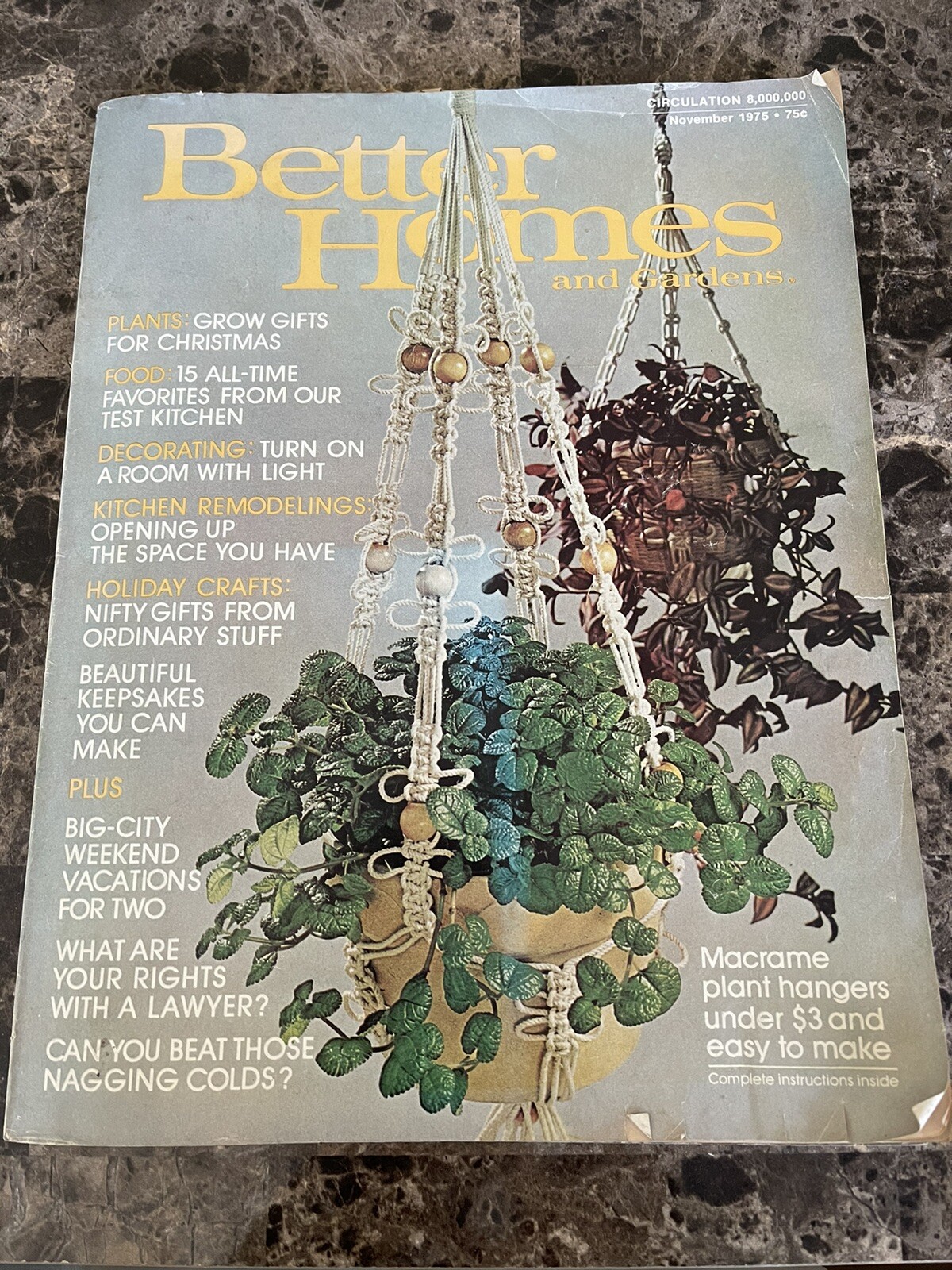 BETTER HOMES AND GARDENS Magazine DECEMBER 2016 CHRISTMAS CRAFTS Holiday  Recipes - better homes and gardens magazine latest issue, image size:1200x1600