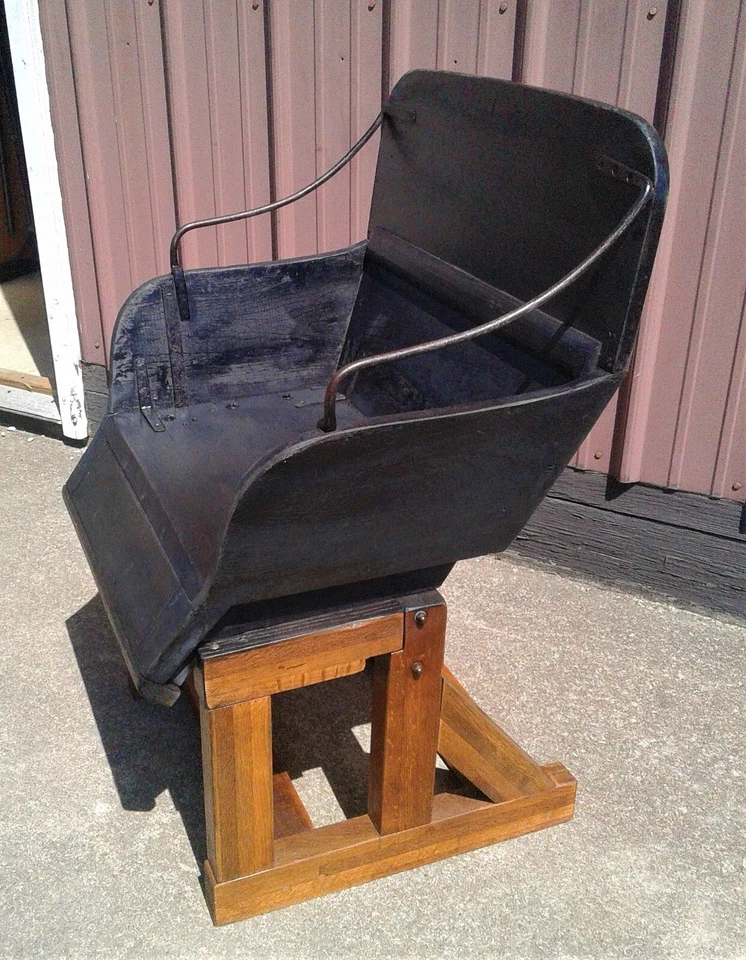 Banco de asiento de carro tamaño pony antiguo de la década de 1880 Foto 4 de 4
