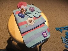 Disney Frozen Hat, Scarf, Gloves Set. Turquoise Striped. Girls. Elsa.