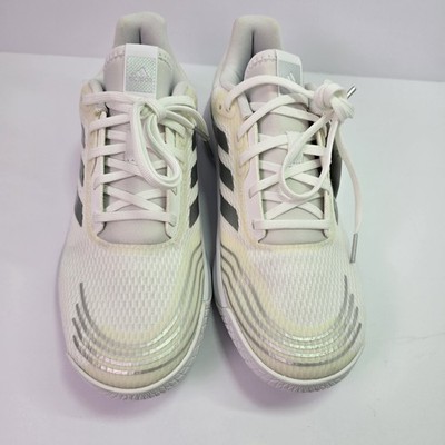 Adidas Women's Novaflight Volleyball Sneaker White/Silver Size 8