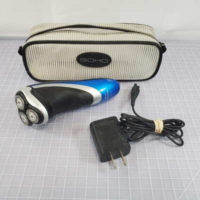 Philips Norelco Aquatec AT810 Cordless & Charger Mens Shaver tested Cleaned