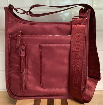Samantha Brown To Go Crossbody Bag Burgundy Red Travel Purse Nylon Multi Pockets