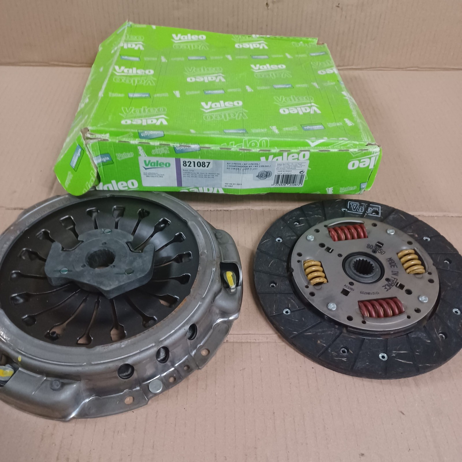 Kit embrayage 3 pièces pour rouler sereinement en Peugeot 406 et 605