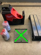 Milwaukee 3631-20 M12 360 Degree Green Beam Single Plane Laser 2 BATT NO CHARGER