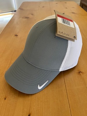 Mens Nike Dri-FIT Mesh Back Cap (Grey/White) Size - L/XL