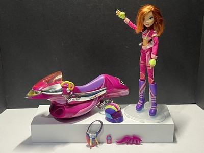 Winx Club   Bloom Biker Doll w/ Fairy Cool Cycle Motor Bike   Mattel 2007