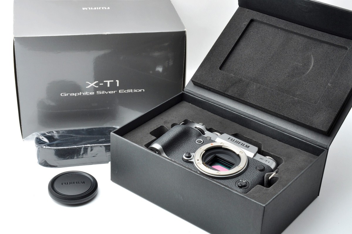 デジタルカメラ FUJIFILM X-T1 Graphite Silver Edition 重厚感と高級感に溢れるグラファイトシルバーモデルが登場