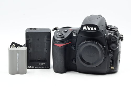 Nikon D700 12.1MP Digital SLR Camera Body #967