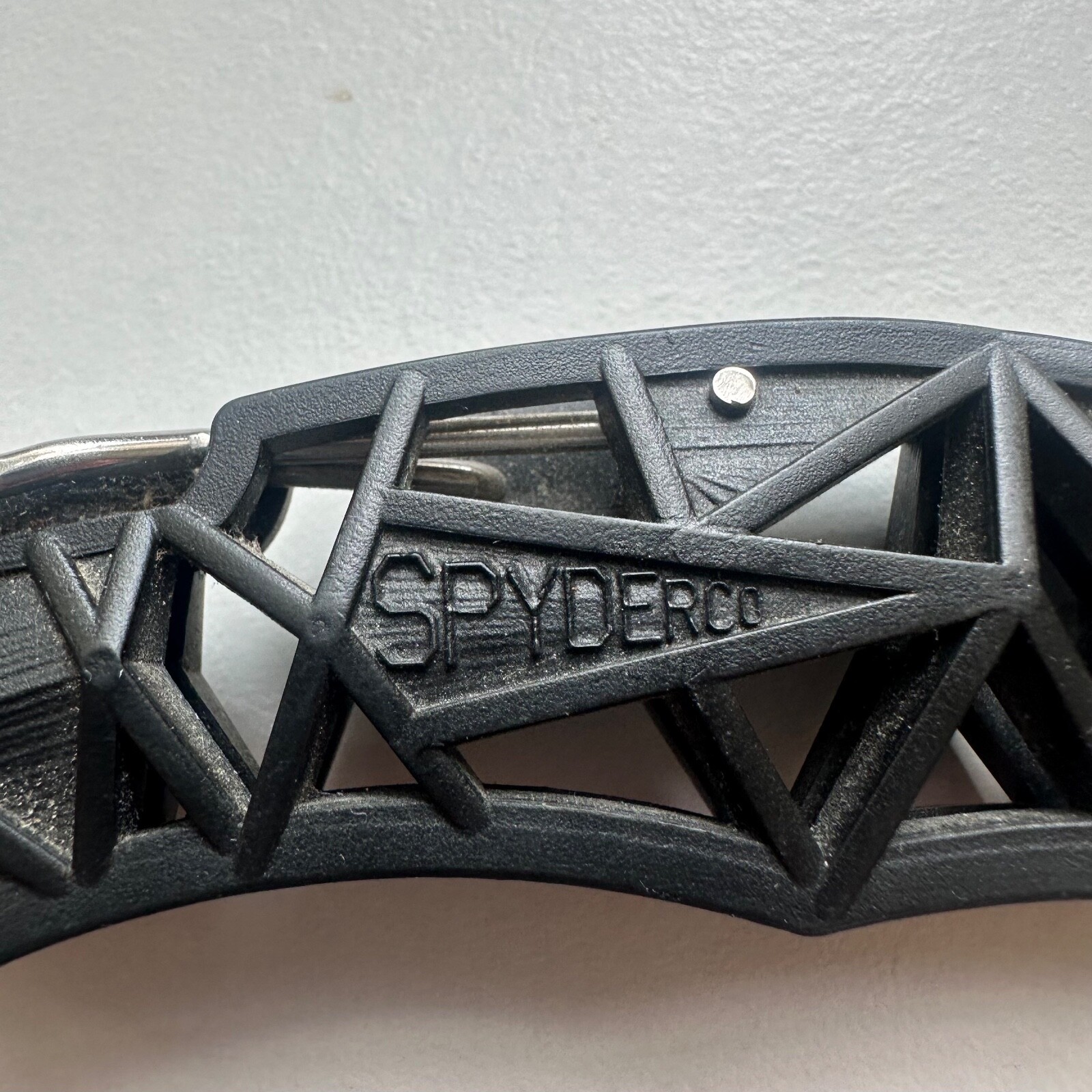 SPYDERCO C35 Q KNIFE WITH SPIDER WEB CUT OUT IN BLADE. RARE eBay