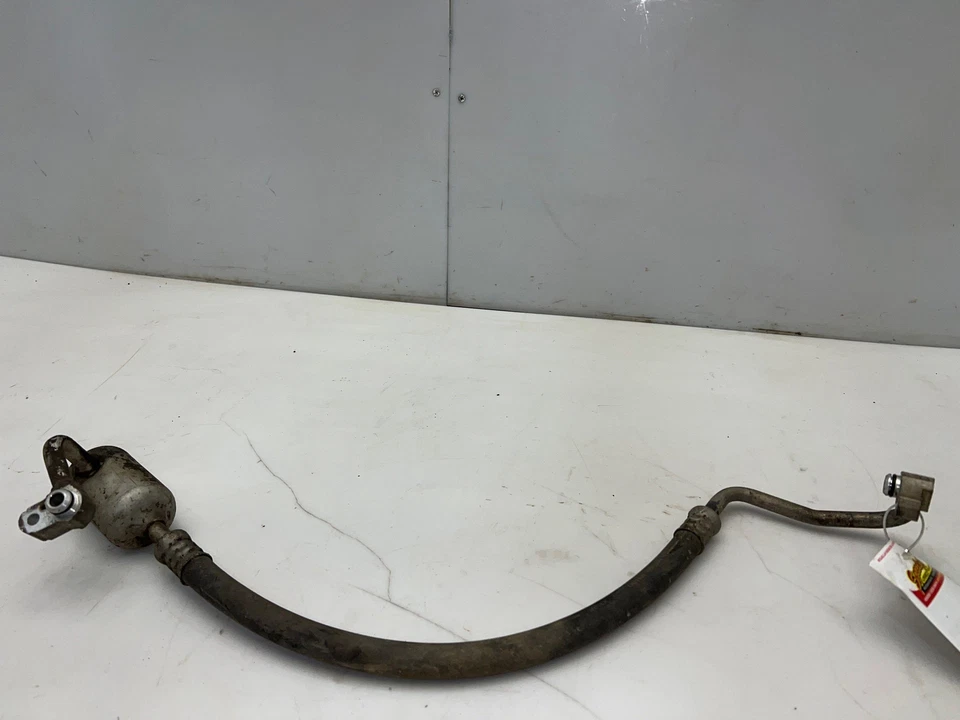 2000 - 2002 Toyota Tundra 4.7L AC Discharge Hose OEM 887110C021 - Image 3 of 4