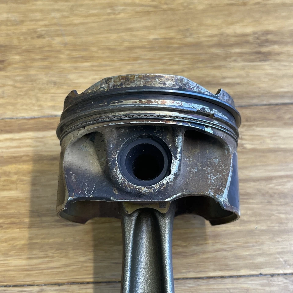 2014-2022 BMW X3 X4 X7 Engine Motor Piston & Connecting Rod OEM 10K - Image 4 of 4