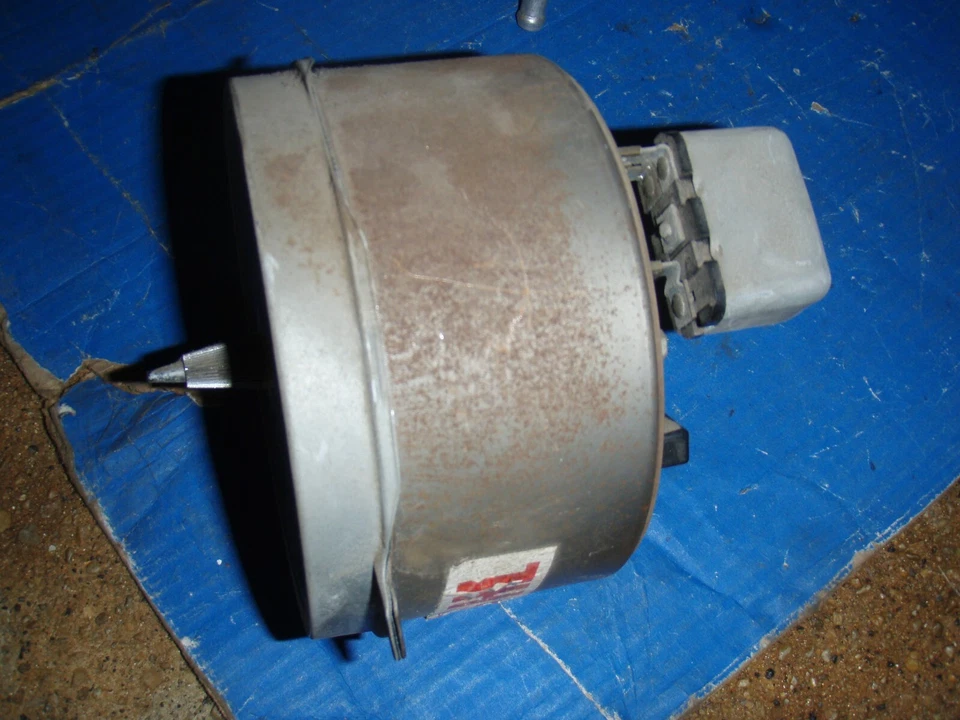 65 66 1965 1966 GM Oldsmobile 88 98 Starfire Jetstar 1 velocidad advertencia velocímetro Foto 4 de 4