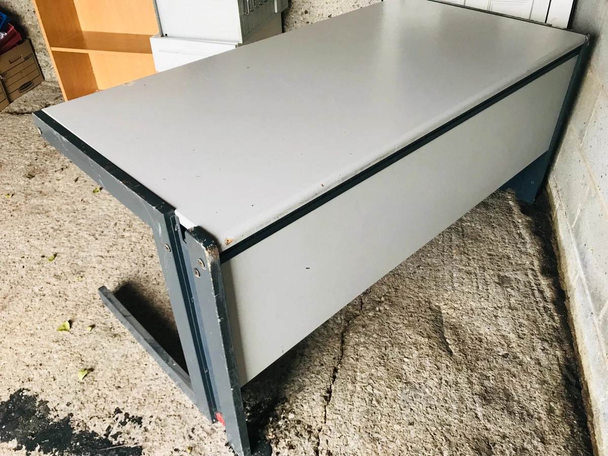 OFFICE METAL DESK HEAVY DUTY eBay