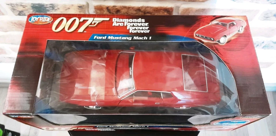 007 - Diamonds Are Forever - 1971 Ford Mach 1 - Joyride - Scala 1:18 - Immagine 2 di 4