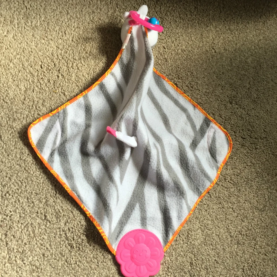 MUNCHKIN ZEBRA PINK CRINKLE TEETHING BABY SNUGGLE BLANKET COMFORTER LINK ATTACH - Image 2 of 2