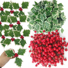300PCS Artificial Holly Berries with 100PCS Green Leaves Rtificial Holly Leaves