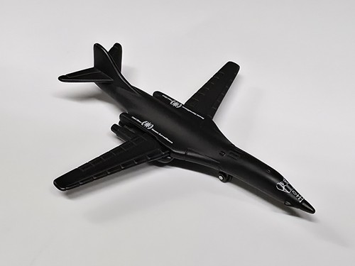 Matchbox Skybusters Boing B-1B Lancer - Picture 4 of 6
