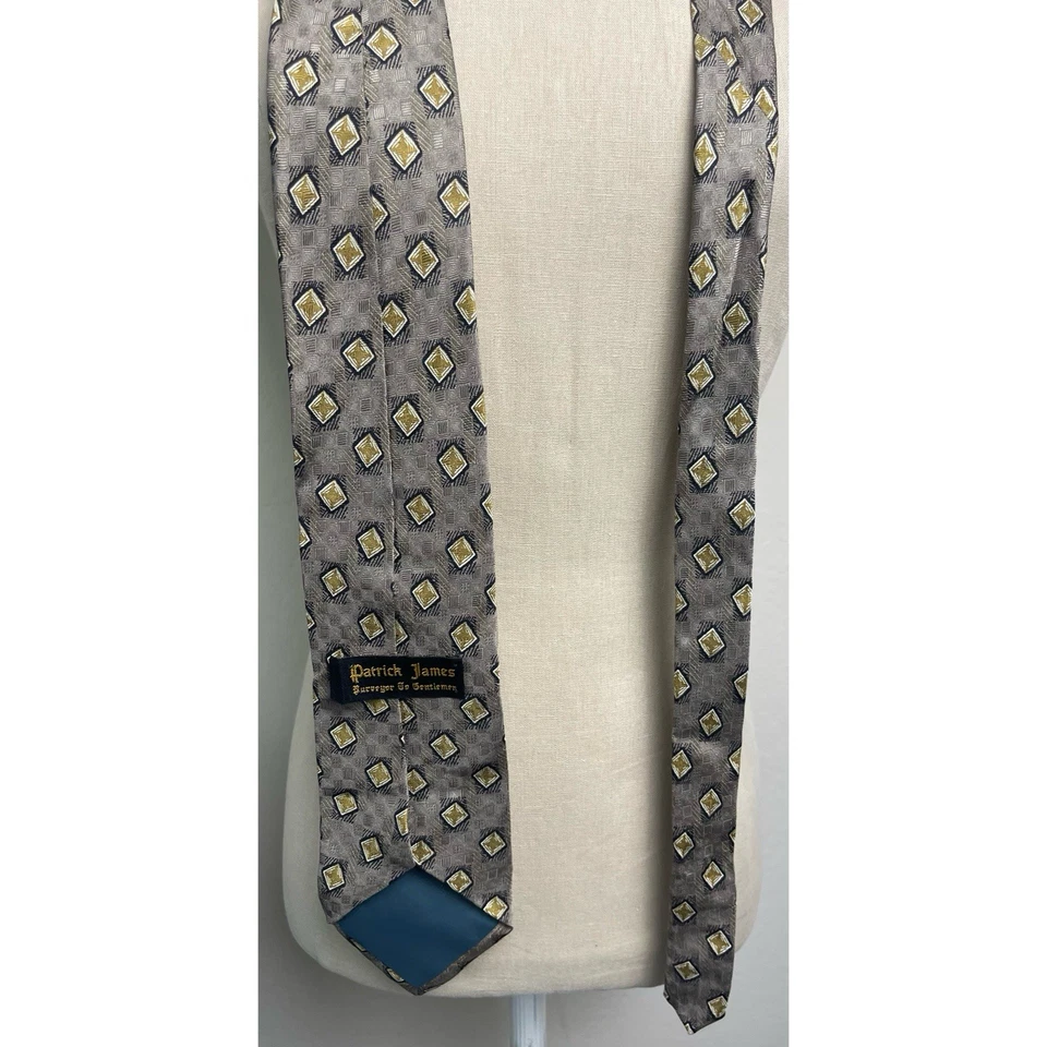 Gravata geométrica Patrick James - Imagem 2 de 2