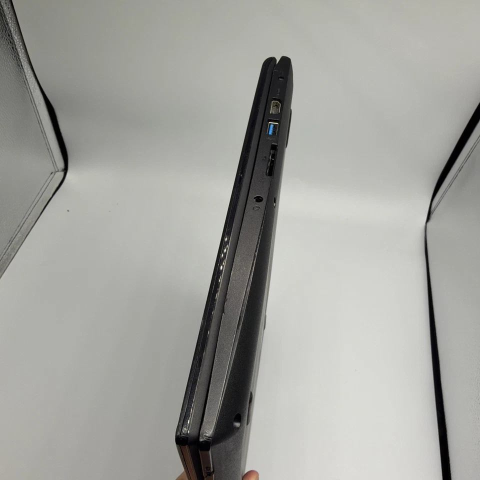 ACER Spin3 SP315-51-757C  i7-7500U 2.7Ghz 256 SSD 1TB HDD  1080 15.6" Display - Image 4 of 4