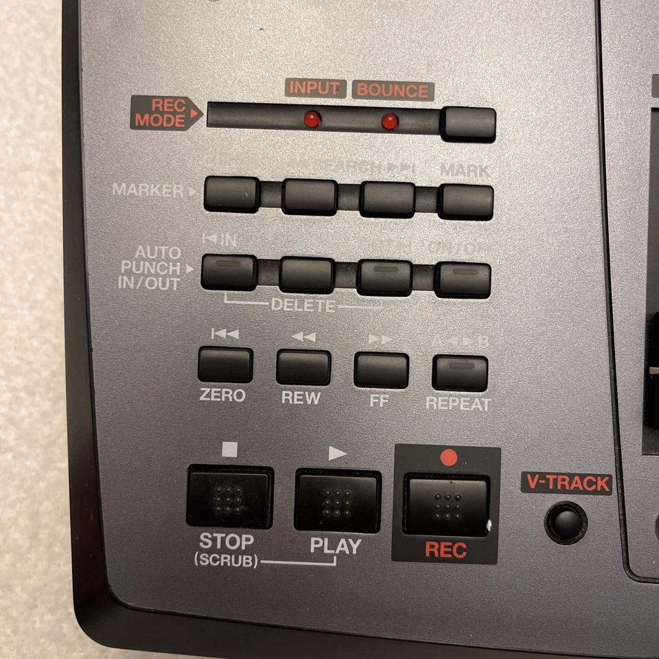 Boss BR-8 Digital Recording Studio MTR Multi Track Recorder Used With Zip Disk. - Image 4 of 4