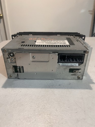 2002-2007 Dodge Chrysler Jeep OEM Stereo Radio CD Player P05064335AJ OEM - Picture 8 of 13