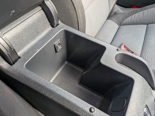 2011 Volkswagen EOS 2.0 TDI BlueMotion Tech Manual - Picture 11 of 17