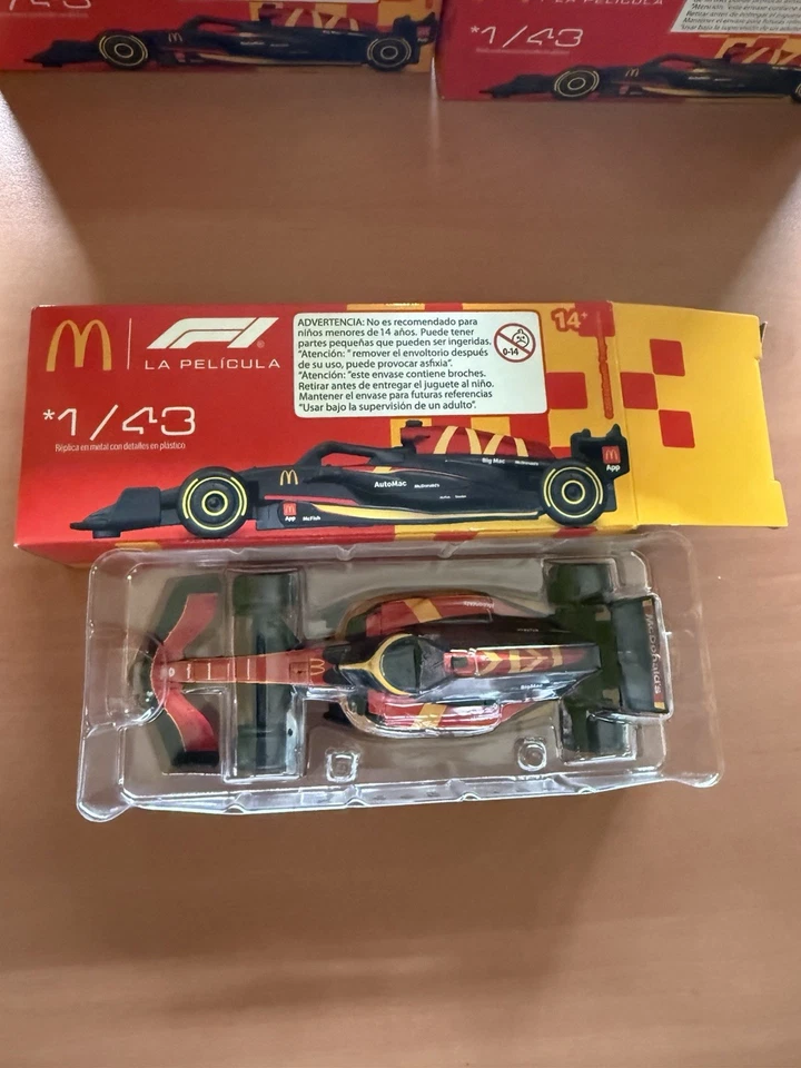 Fórmula 1 2025 Película McDonald’s F1 Coche Rojo Foto 2 de 2