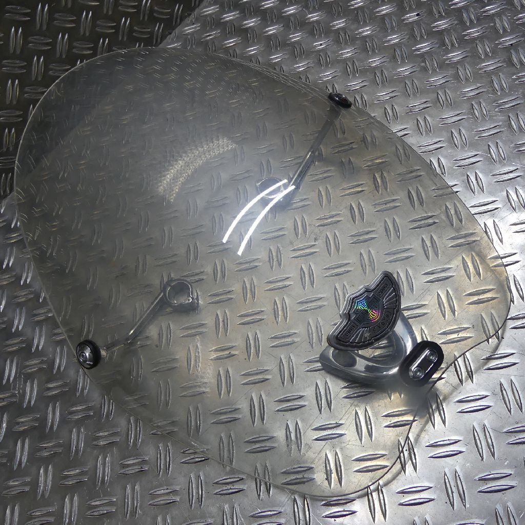 Foto 1 di 9
