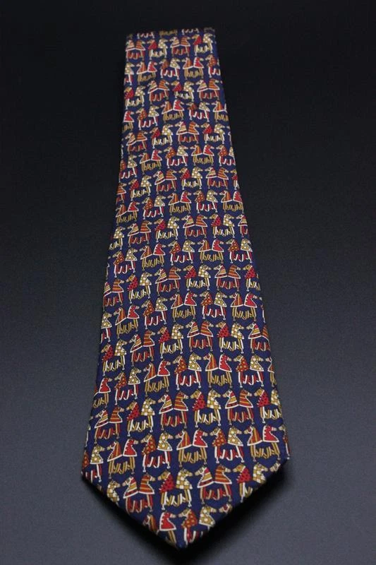 Corbata SALVATORE FERRAGAMO. Azul con cabeza de caballo marrón y rojo / motivo ecuestre. Foto 2 de 4