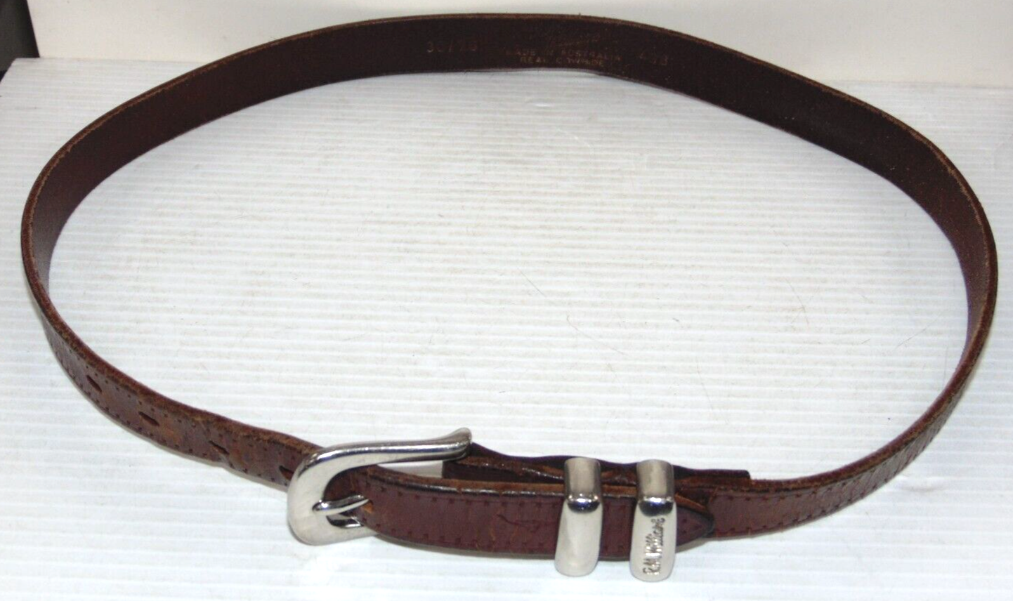 RM Williams Real Cowhide Leather Belt And Belt Buckle Size 30/76 438 eBay