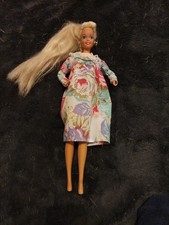 Barbie Kleidung, Nachthemd, Puppenkleidung, Blumen, Blätter, Vintage